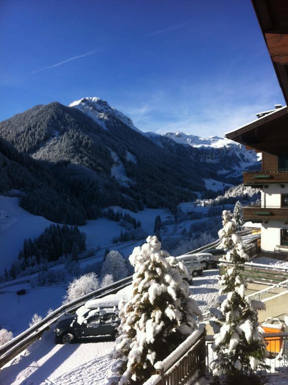 Ski In-Ski Out - Gaestehaeuser Saalbach-Hinterglemm - Wallegghof Christianhof Exteriér fotografie